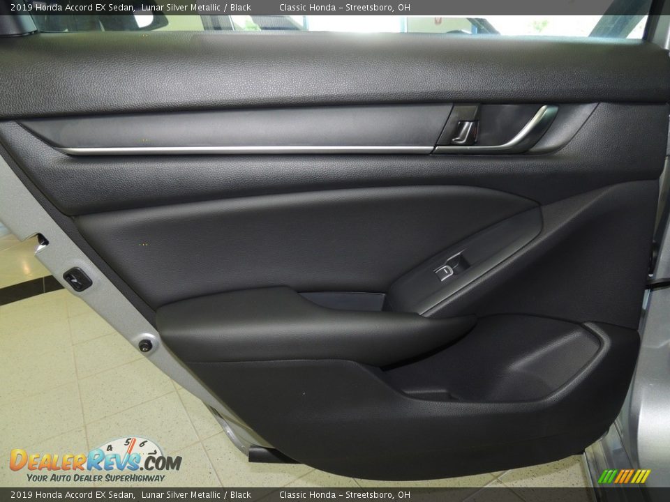 2019 Honda Accord EX Sedan Lunar Silver Metallic / Black Photo #10