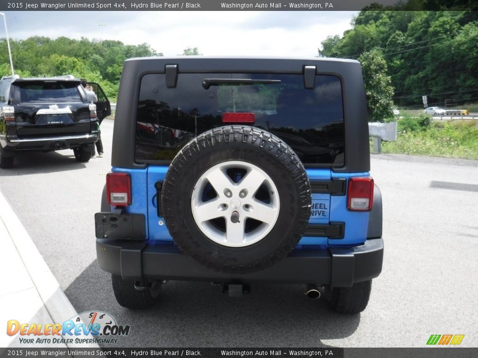 2015 Jeep Wrangler Unlimited Sport 4x4 Hydro Blue Pearl / Black Photo #11