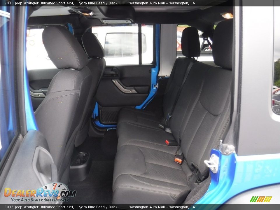 2015 Jeep Wrangler Unlimited Sport 4x4 Hydro Blue Pearl / Black Photo #22