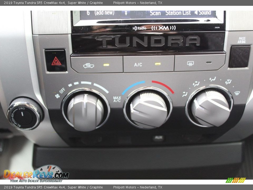 2019 Toyota Tundra SR5 CrewMax 4x4 Super White / Graphite Photo #15