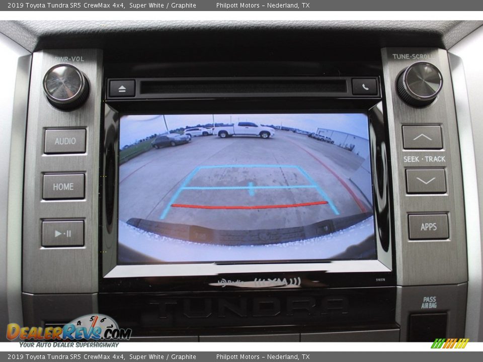2019 Toyota Tundra SR5 CrewMax 4x4 Super White / Graphite Photo #16