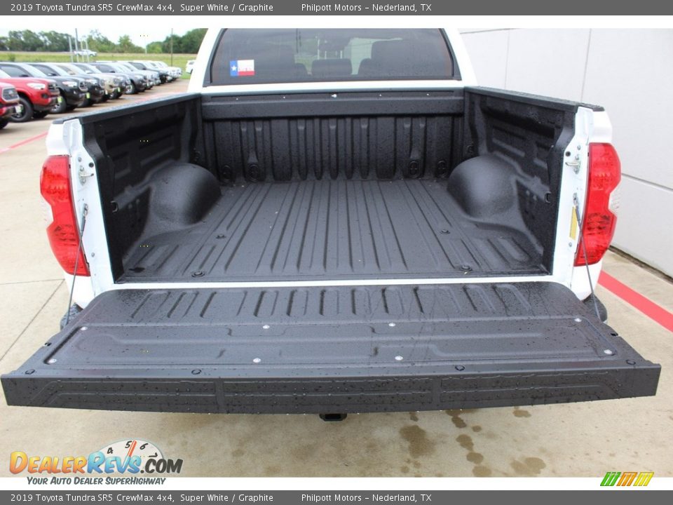 2019 Toyota Tundra SR5 CrewMax 4x4 Super White / Graphite Photo #21