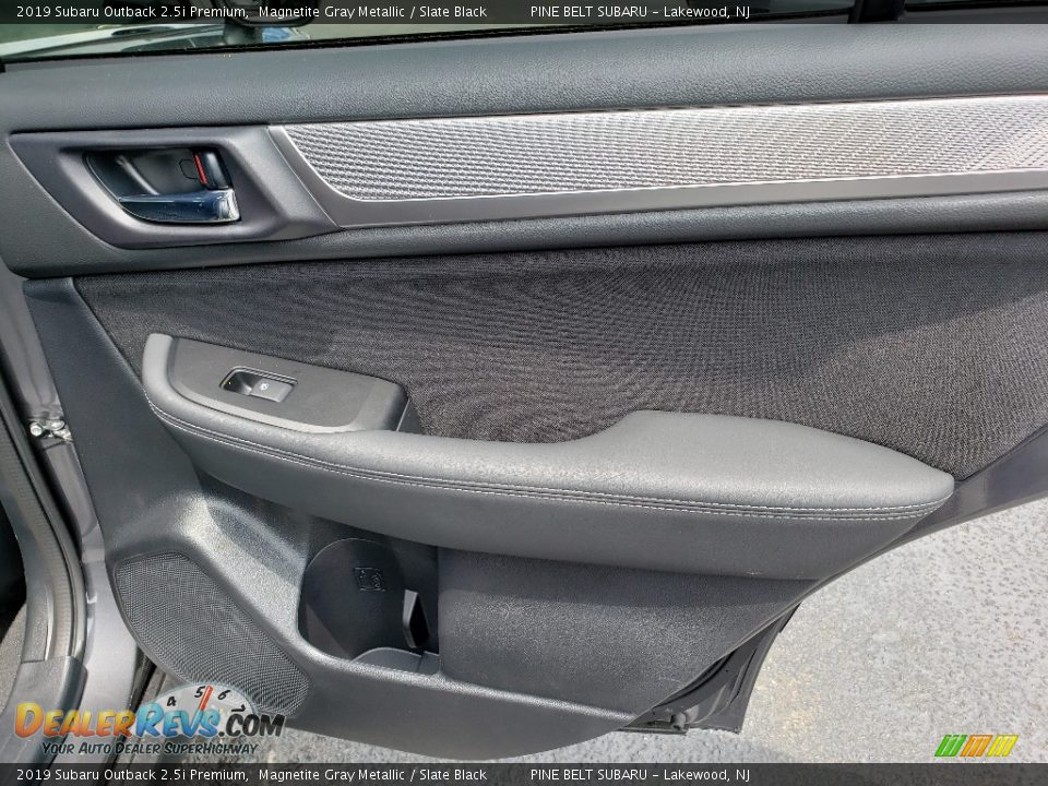 2019 Subaru Outback 2.5i Premium Magnetite Gray Metallic / Slate Black Photo #16