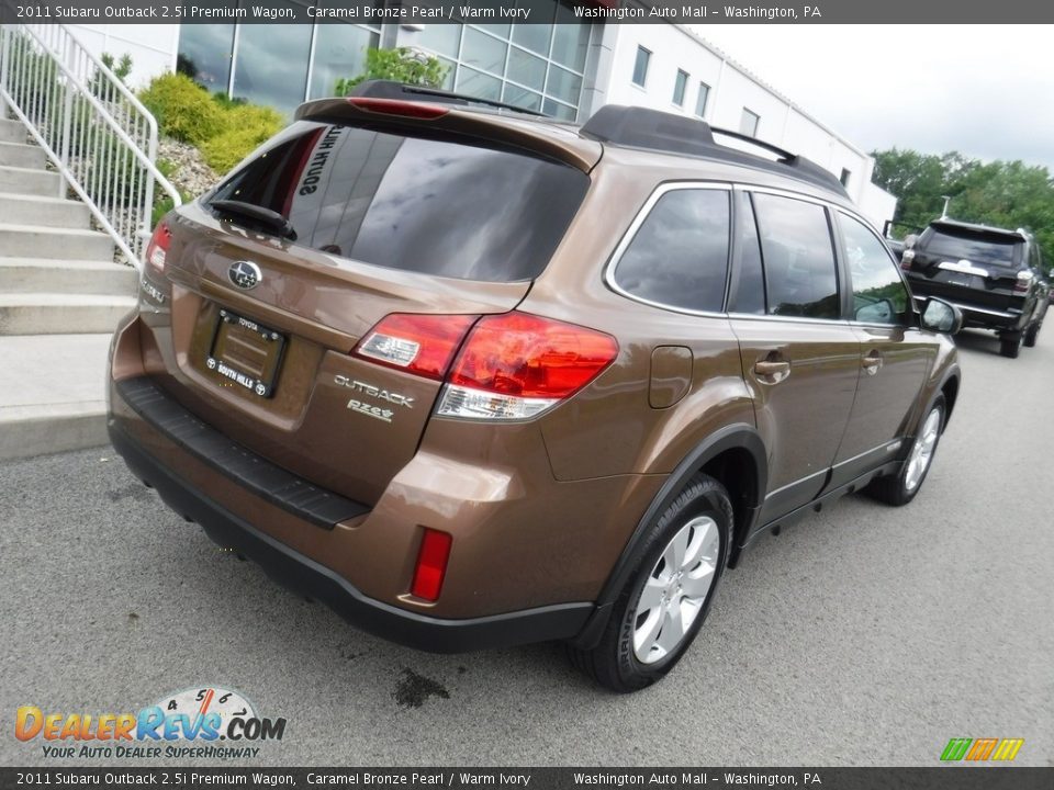2011 Subaru Outback 2.5i Premium Wagon Caramel Bronze Pearl / Warm Ivory Photo #9