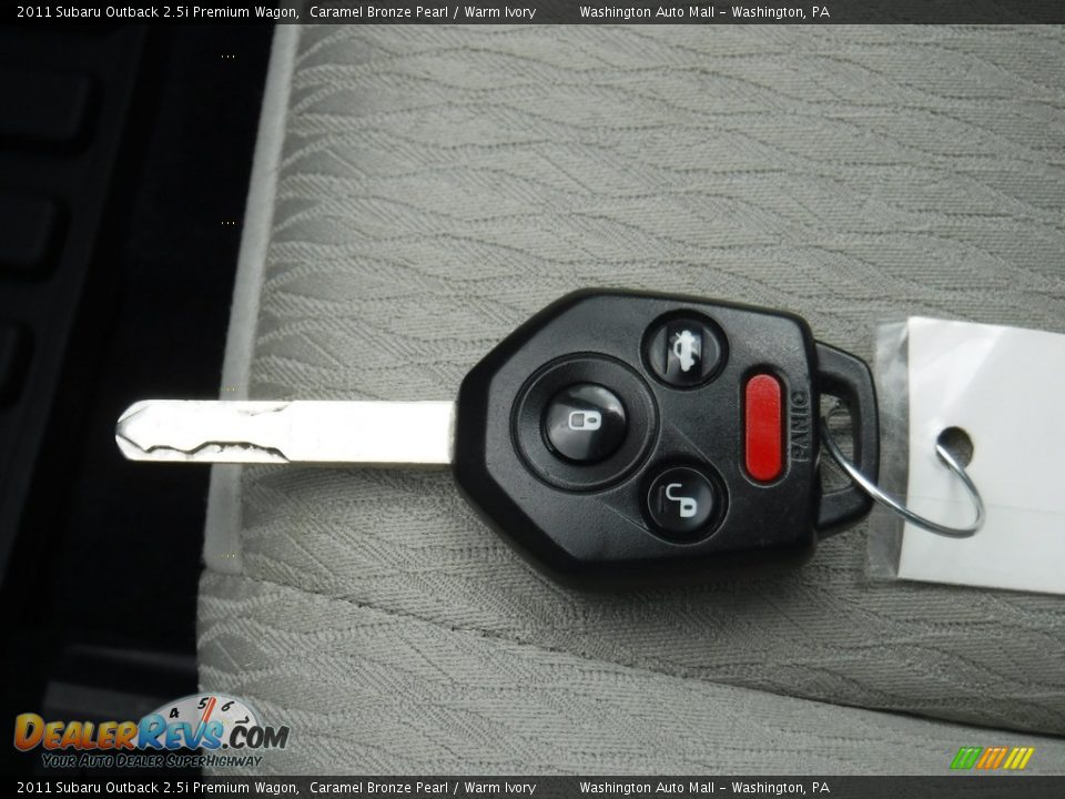 2011 Subaru Outback 2.5i Premium Wagon Caramel Bronze Pearl / Warm Ivory Photo #25