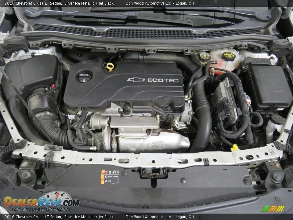 2016 Chevrolet Cruze LT Sedan Silver Ice Metallic / Jet Black Photo #7