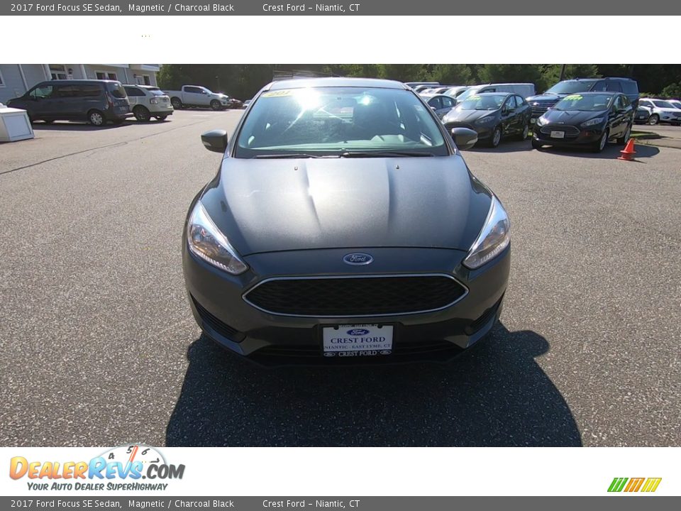 2017 Ford Focus SE Sedan Magnetic / Charcoal Black Photo #2