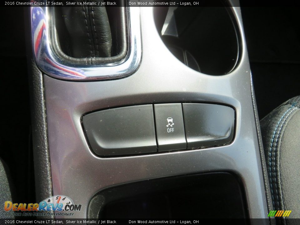 2016 Chevrolet Cruze LT Sedan Silver Ice Metallic / Jet Black Photo #27