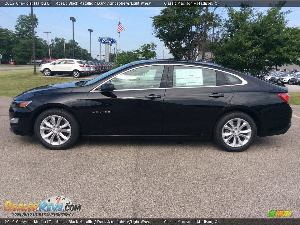 2019 Chevrolet Malibu LT Mosaic Black Metallic / Dark Atmosphere/Light Wheat Photo #4