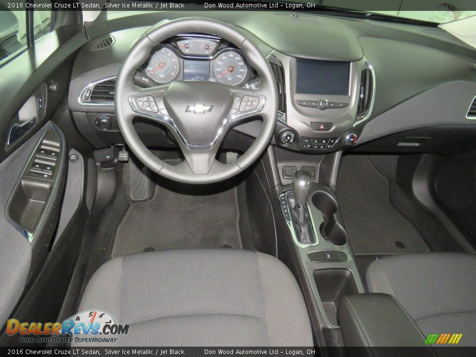 2016 Chevrolet Cruze LT Sedan Silver Ice Metallic / Jet Black Photo #34