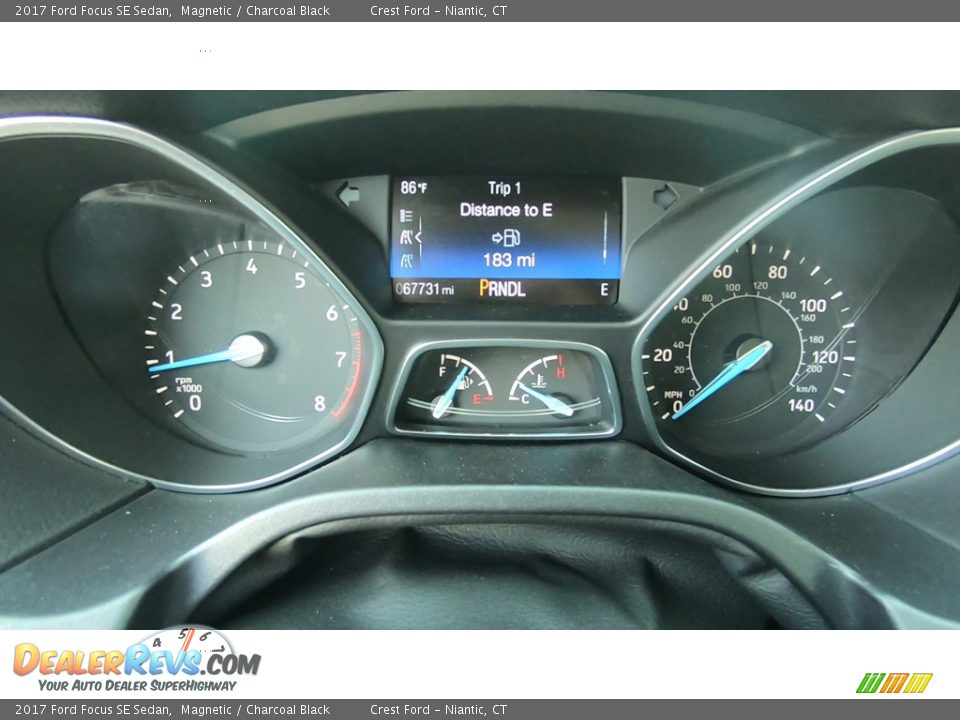 2017 Ford Focus SE Sedan Magnetic / Charcoal Black Photo #14