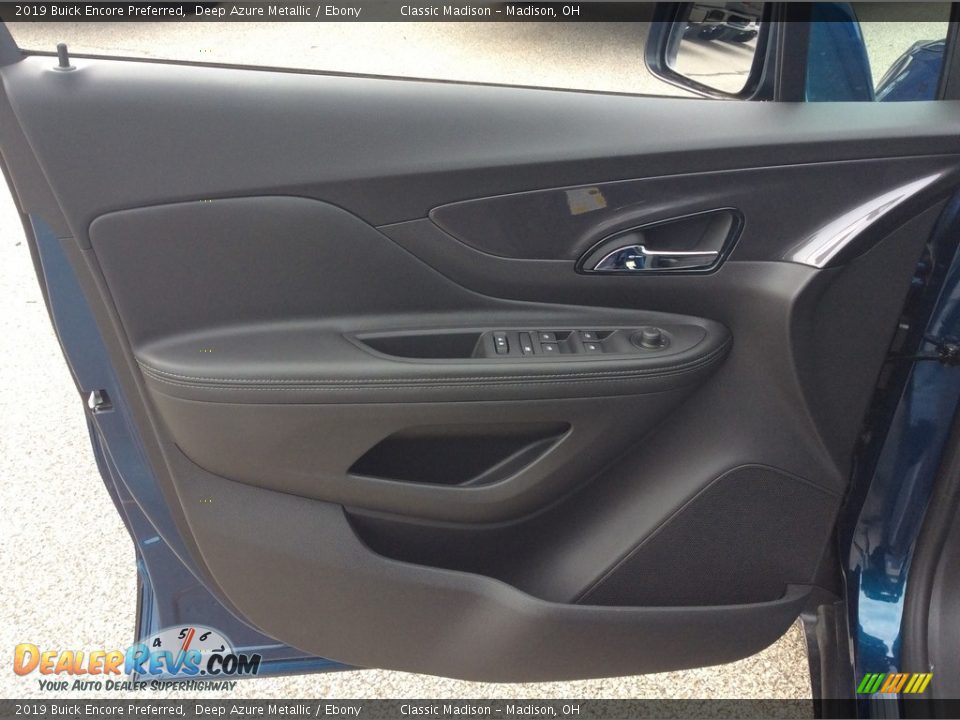 2019 Buick Encore Preferred Deep Azure Metallic / Ebony Photo #8