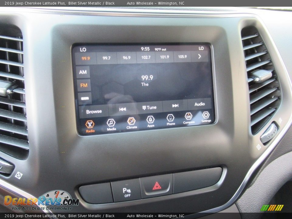 2019 Jeep Cherokee Latitude Plus Billet Silver Metallic / Black Photo #16