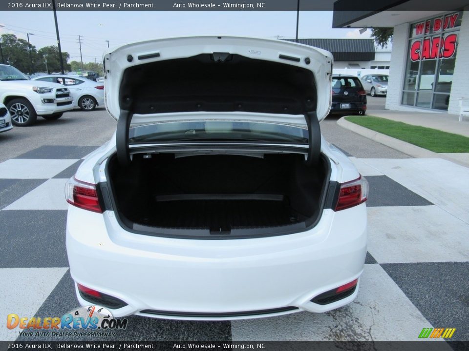 2016 Acura ILX Bellanova White Pearl / Parchment Photo #5