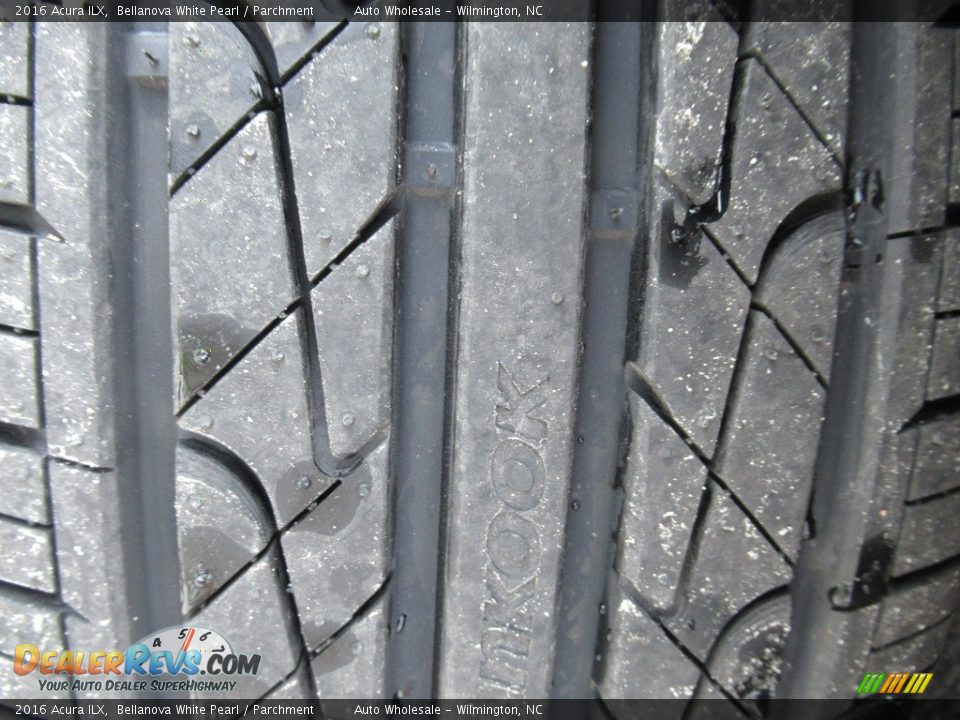 2016 Acura ILX Bellanova White Pearl / Parchment Photo #9