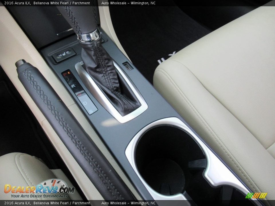 2016 Acura ILX Bellanova White Pearl / Parchment Photo #19