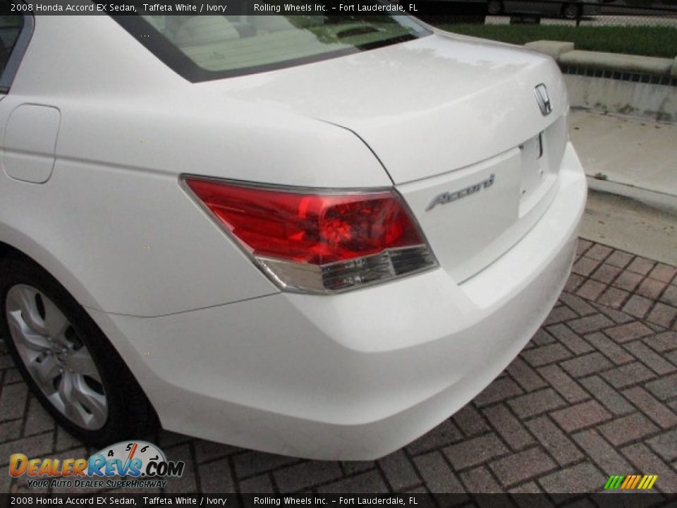 2008 Honda Accord EX Sedan Taffeta White / Ivory Photo #19