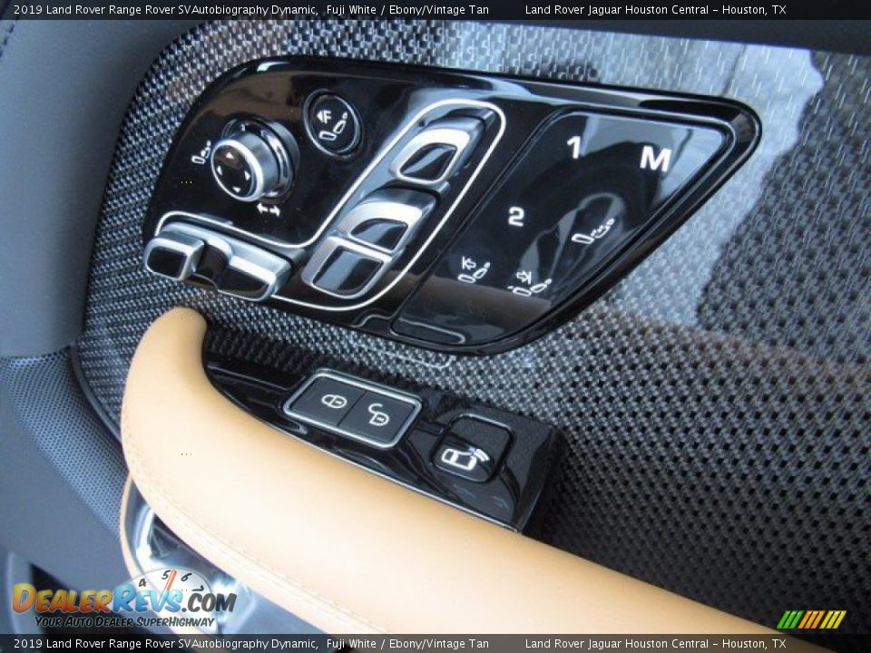 Controls of 2019 Land Rover Range Rover SVAutobiography Dynamic Photo #24