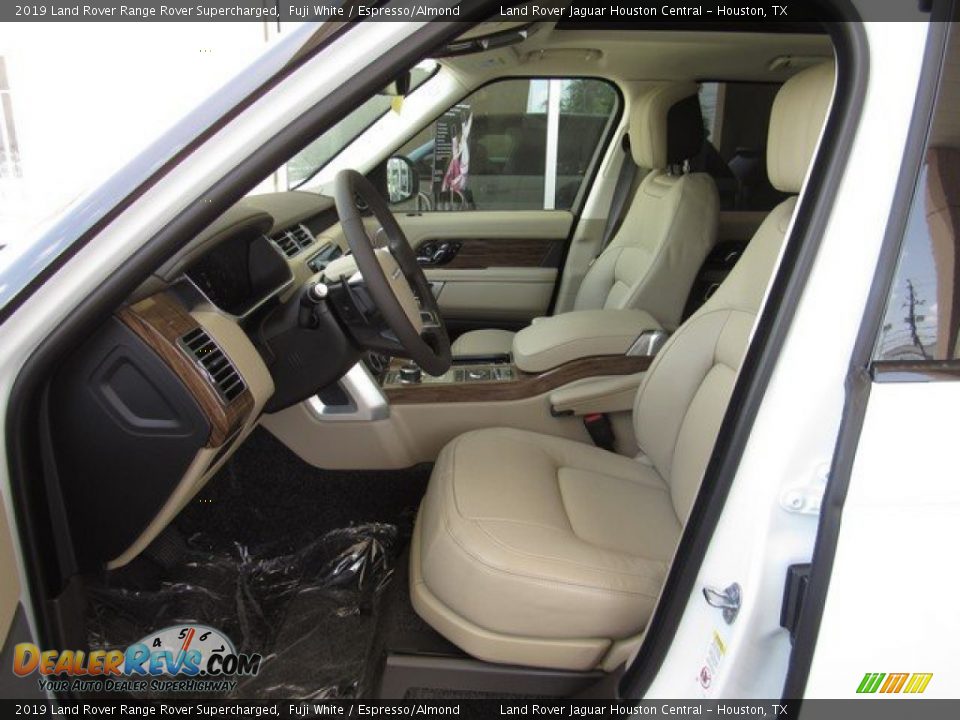 2019 Land Rover Range Rover Supercharged Fuji White / Espresso/Almond Photo #3
