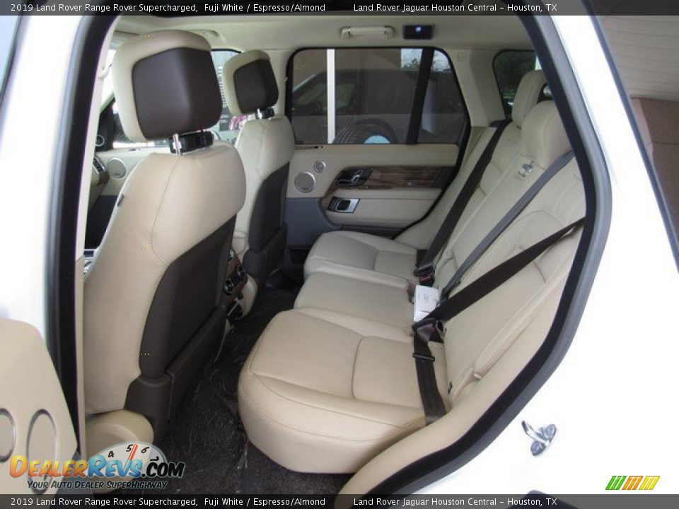 2019 Land Rover Range Rover Supercharged Fuji White / Espresso/Almond Photo #13
