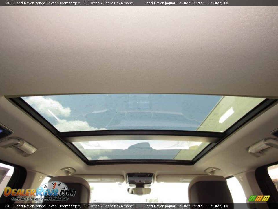 2019 Land Rover Range Rover Supercharged Fuji White / Espresso/Almond Photo #18