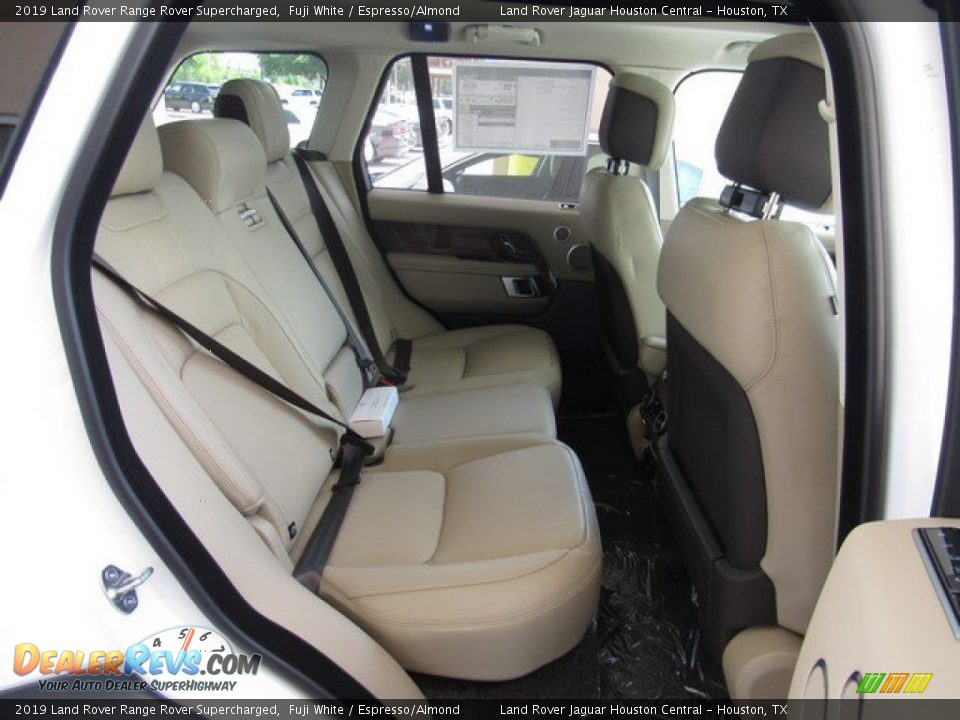 2019 Land Rover Range Rover Supercharged Fuji White / Espresso/Almond Photo #19