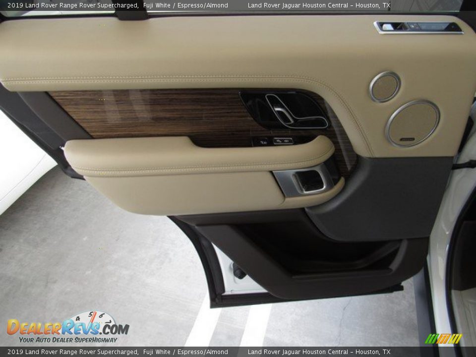 2019 Land Rover Range Rover Supercharged Fuji White / Espresso/Almond Photo #25