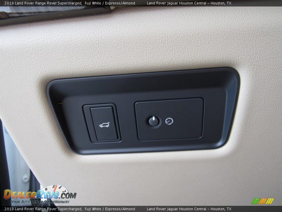 2019 Land Rover Range Rover Supercharged Fuji White / Espresso/Almond Photo #29