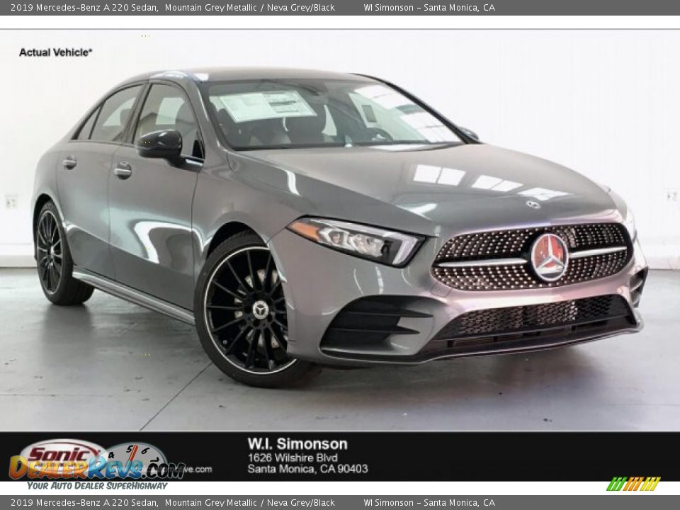 2019 Mercedes-Benz A 220 Sedan Mountain Grey Metallic / Neva Grey/Black Photo #1