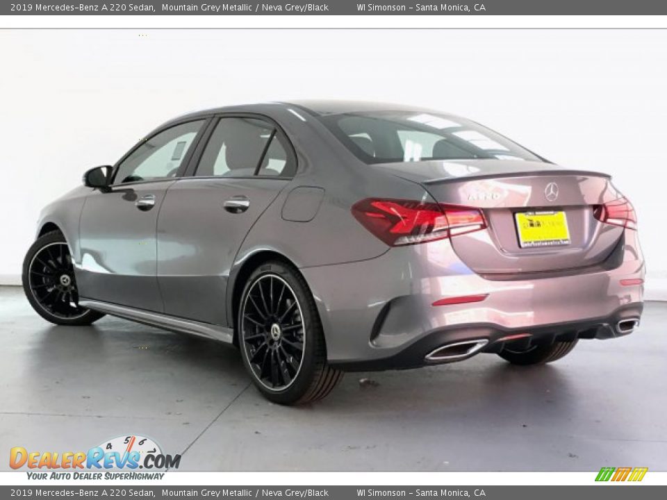 2019 Mercedes-Benz A 220 Sedan Mountain Grey Metallic / Neva Grey/Black Photo #2
