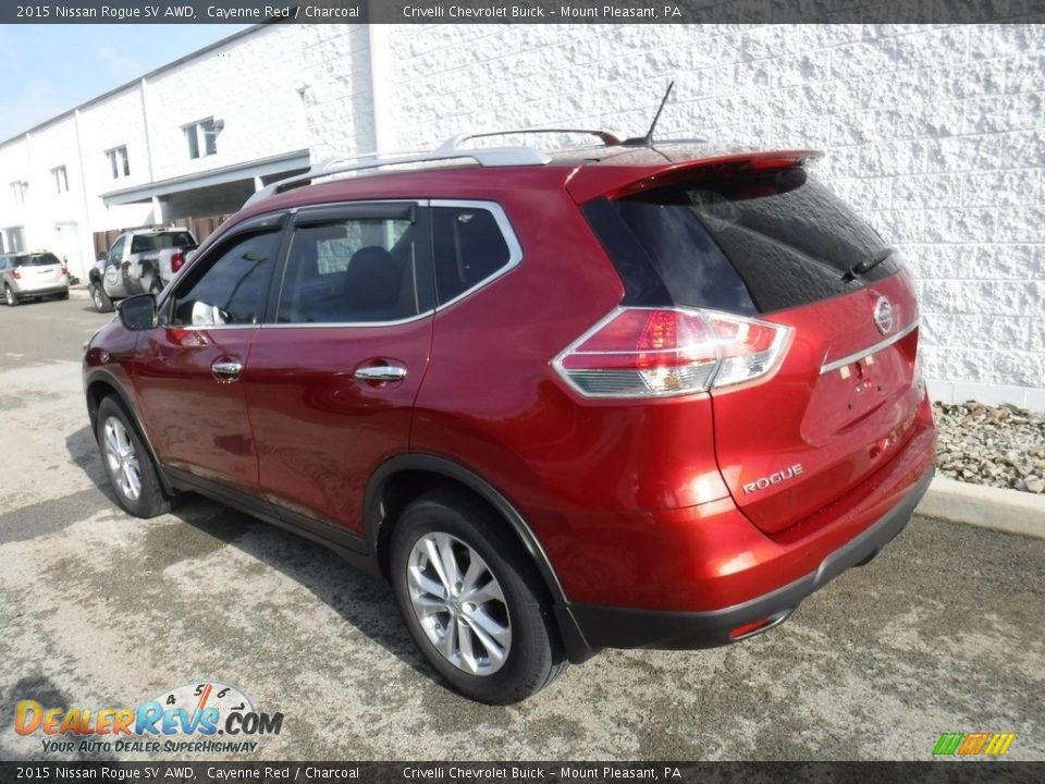 2015 Nissan Rogue SV AWD Cayenne Red / Charcoal Photo #10