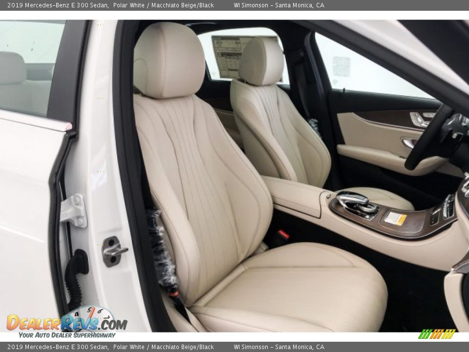 2019 Mercedes-Benz E 300 Sedan Polar White / Macchiato Beige/Black Photo #5