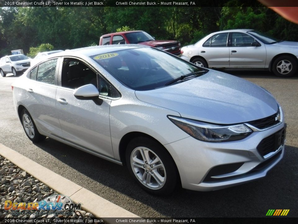 2018 Chevrolet Cruze LT Silver Ice Metallic / Jet Black Photo #5