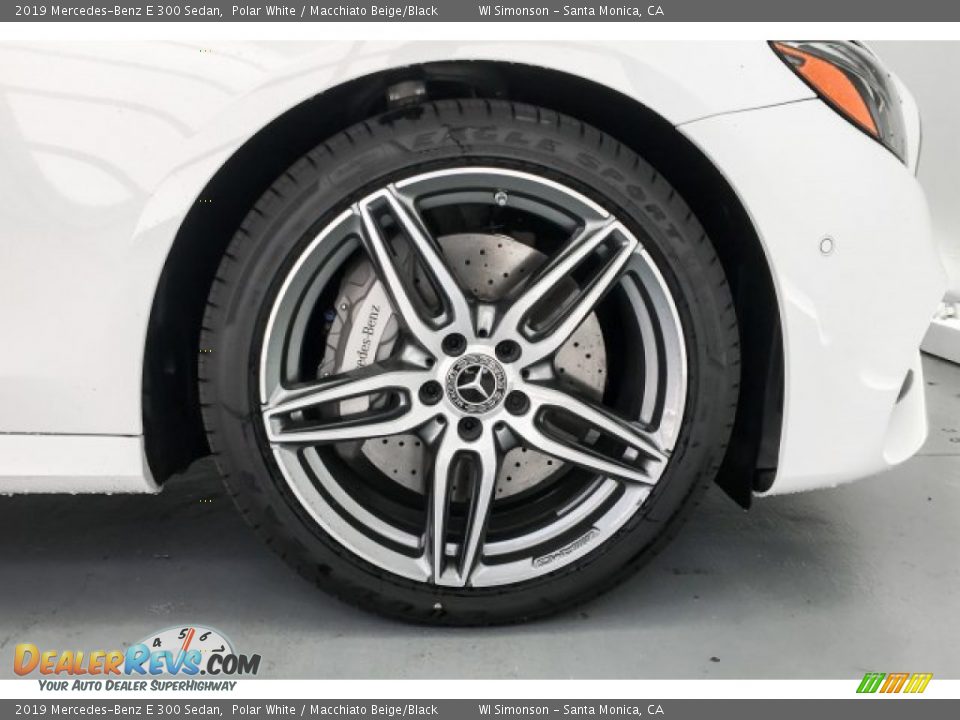 2019 Mercedes-Benz E 300 Sedan Polar White / Macchiato Beige/Black Photo #9