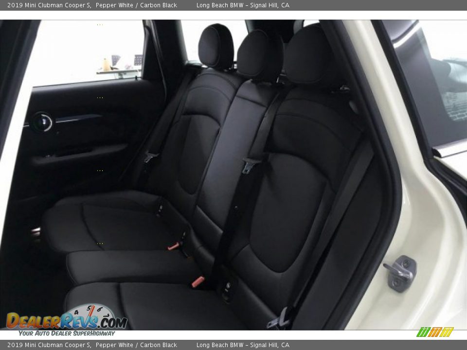 2019 Mini Clubman Cooper S Pepper White / Carbon Black Photo #33
