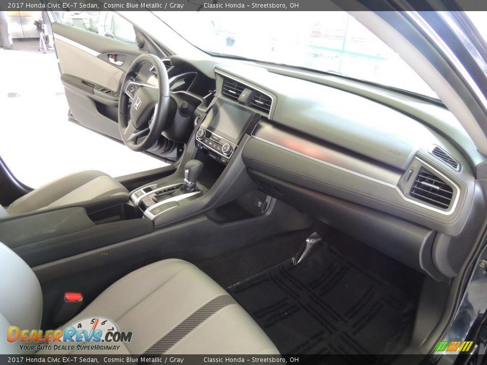 2017 Honda Civic EX-T Sedan Cosmic Blue Metallic / Gray Photo #15