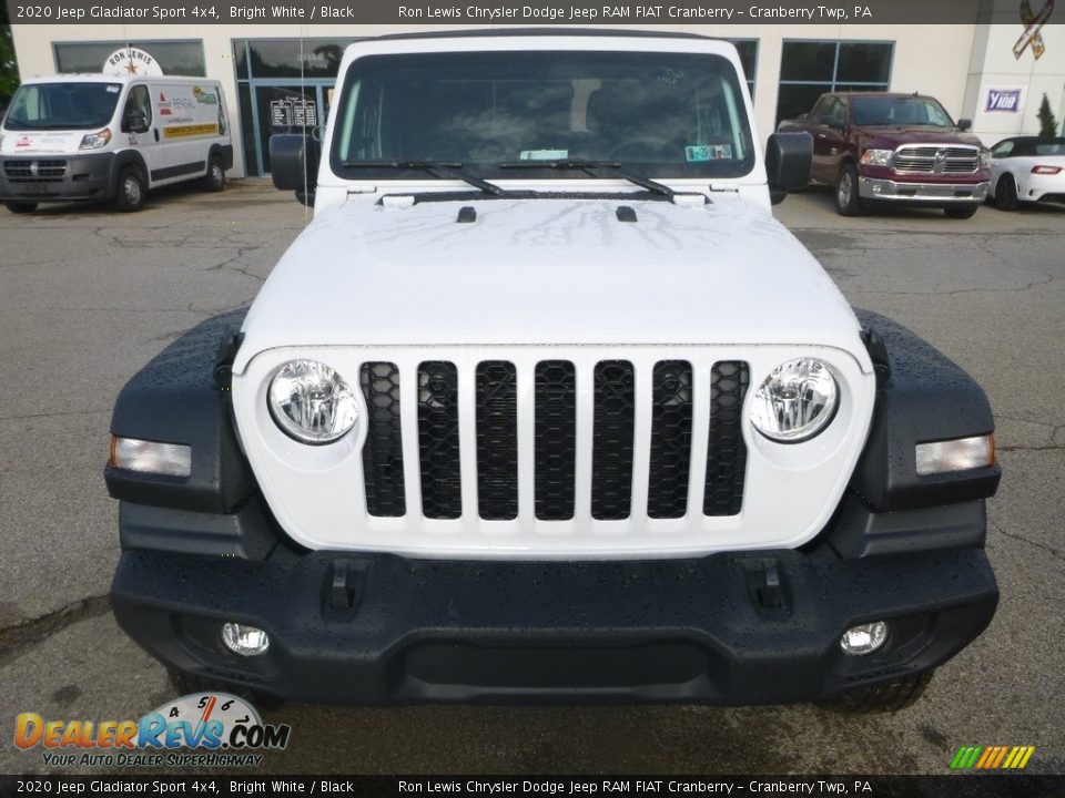 2020 Jeep Gladiator Sport 4x4 Bright White / Black Photo #8