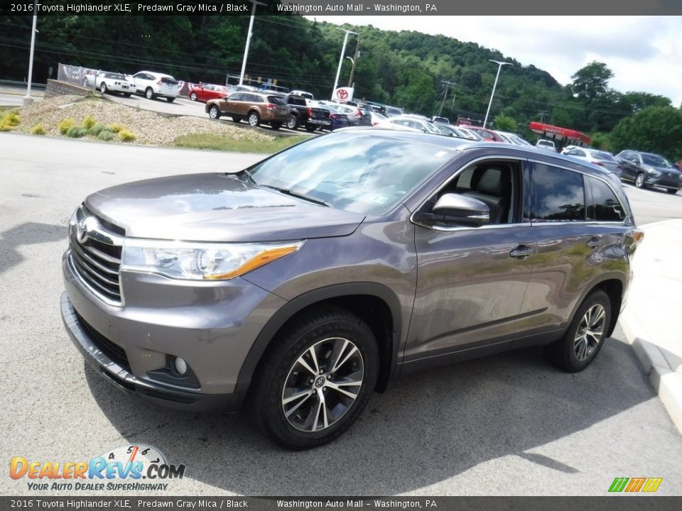 2016 Toyota Highlander XLE Predawn Gray Mica / Black Photo #6