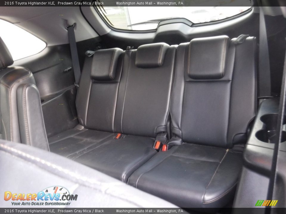 2016 Toyota Highlander XLE Predawn Gray Mica / Black Photo #23