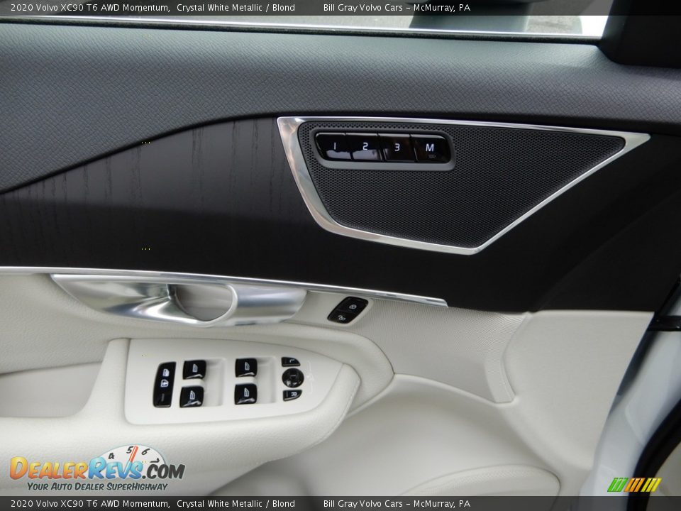 Controls of 2020 Volvo XC90 T6 AWD Momentum Photo #10