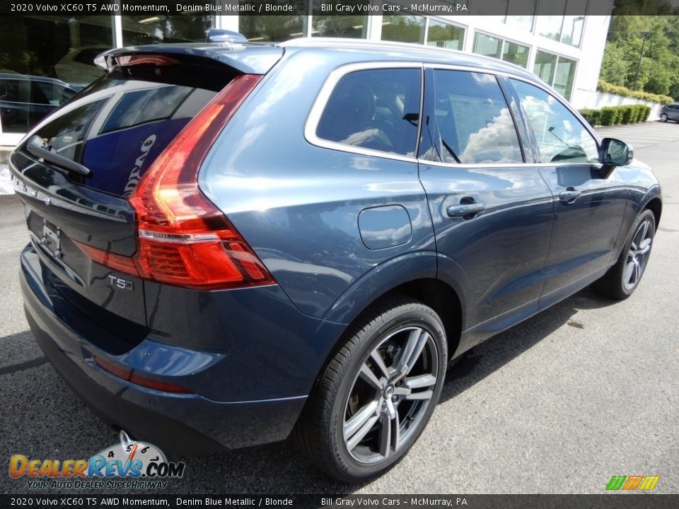 2020 Volvo XC60 T5 AWD Momentum Denim Blue Metallic / Blonde Photo #2