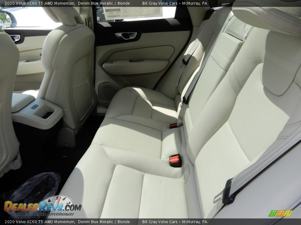 Rear Seat of 2020 Volvo XC60 T5 AWD Momentum Photo #8