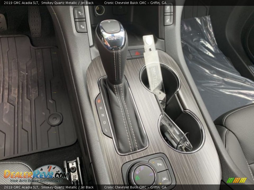 2019 GMC Acadia SLT Shifter Photo #13