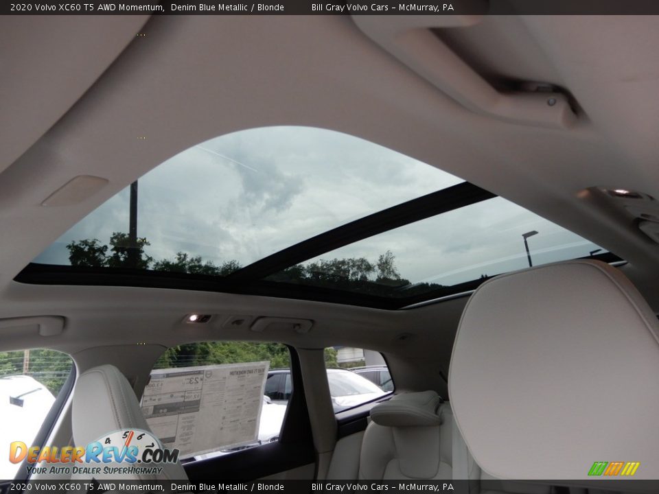 2020 Volvo XC60 T5 AWD Momentum Denim Blue Metallic / Blonde Photo #12