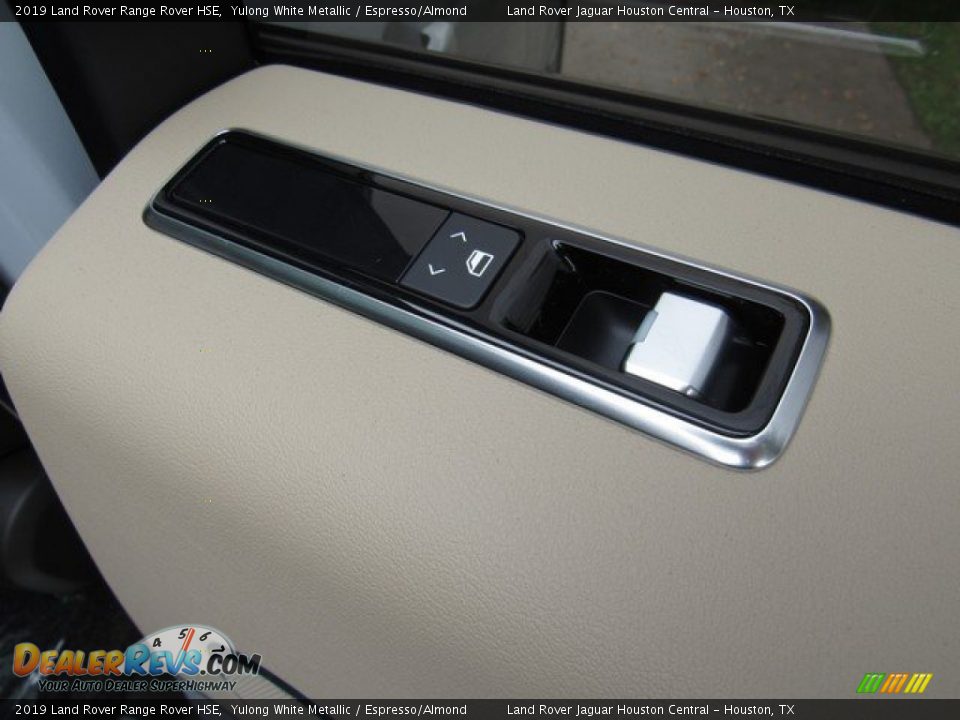 2019 Land Rover Range Rover HSE Yulong White Metallic / Espresso/Almond Photo #24