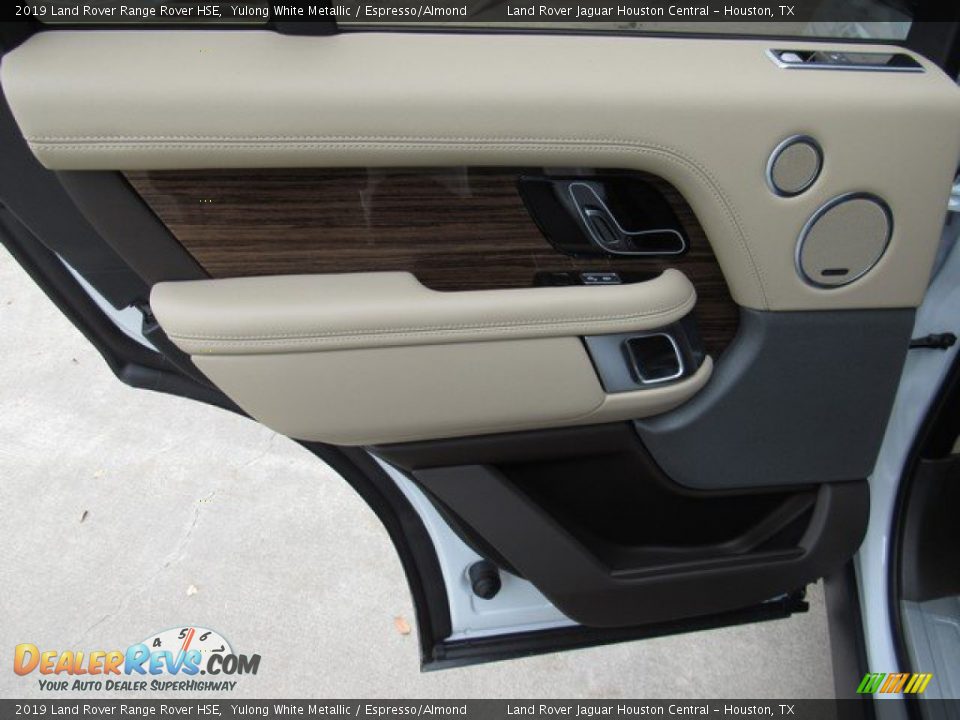 2019 Land Rover Range Rover HSE Yulong White Metallic / Espresso/Almond Photo #25