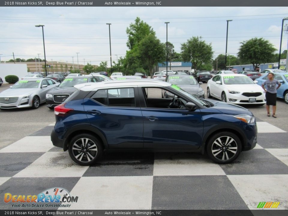 2018 Nissan Kicks SR Deep Blue Pearl / Charcoal Photo #3