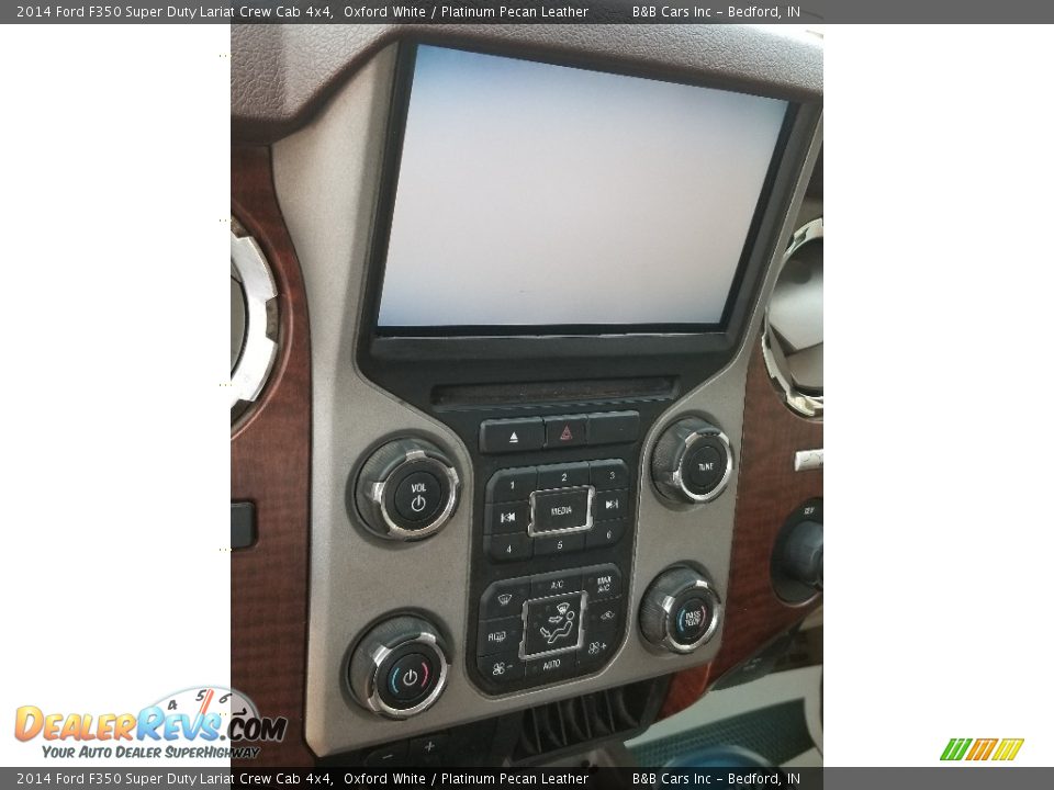 2014 Ford F350 Super Duty Lariat Crew Cab 4x4 Oxford White / Platinum Pecan Leather Photo #19