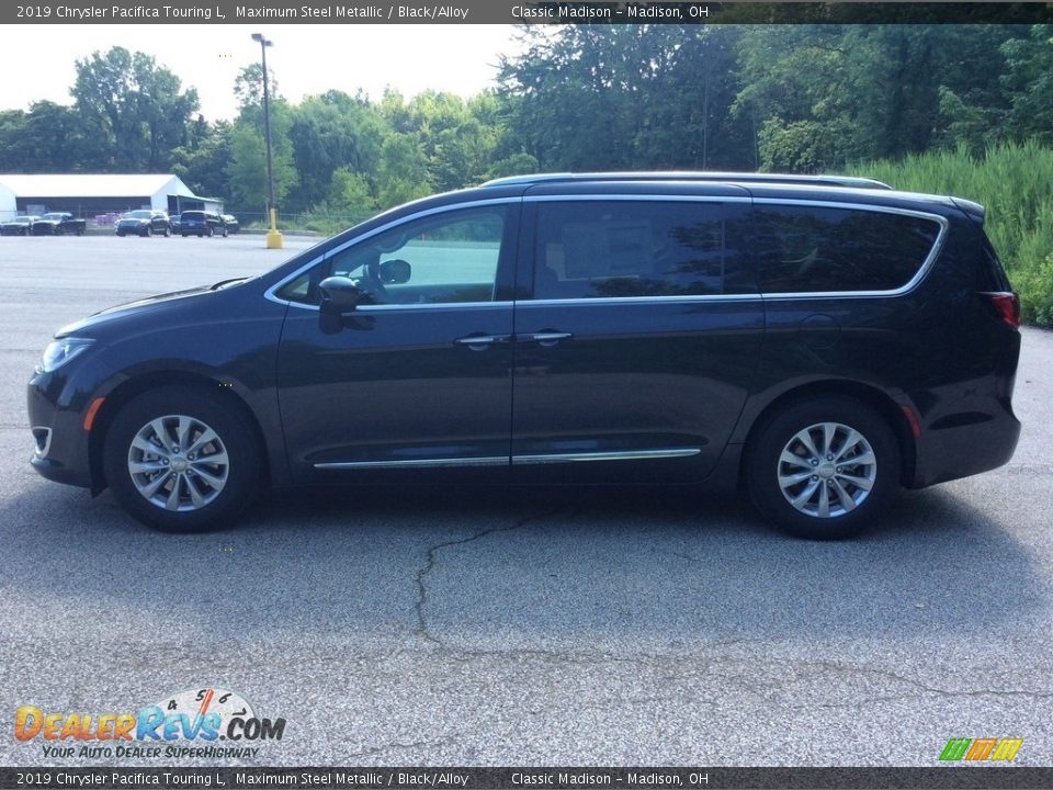 2019 Chrysler Pacifica Touring L Maximum Steel Metallic / Black/Alloy Photo #4