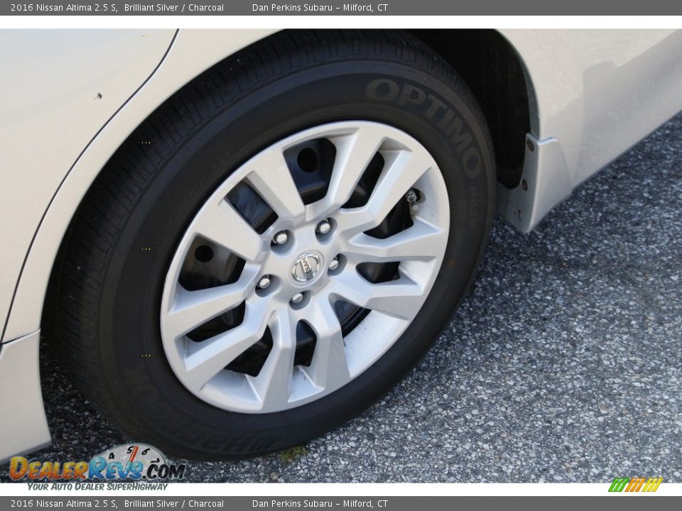 2016 Nissan Altima 2.5 S Brilliant Silver / Charcoal Photo #24